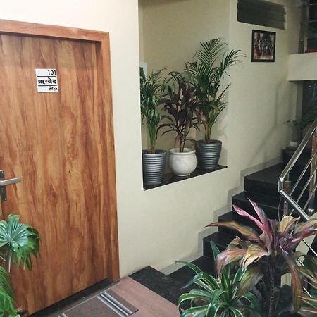Hotel Shivashray Luxury Stays & Inn Ujjain Exteriör bild